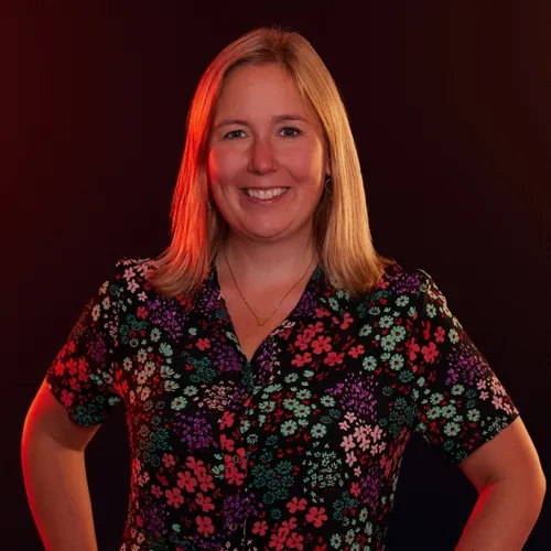 Annemieke Van Raven